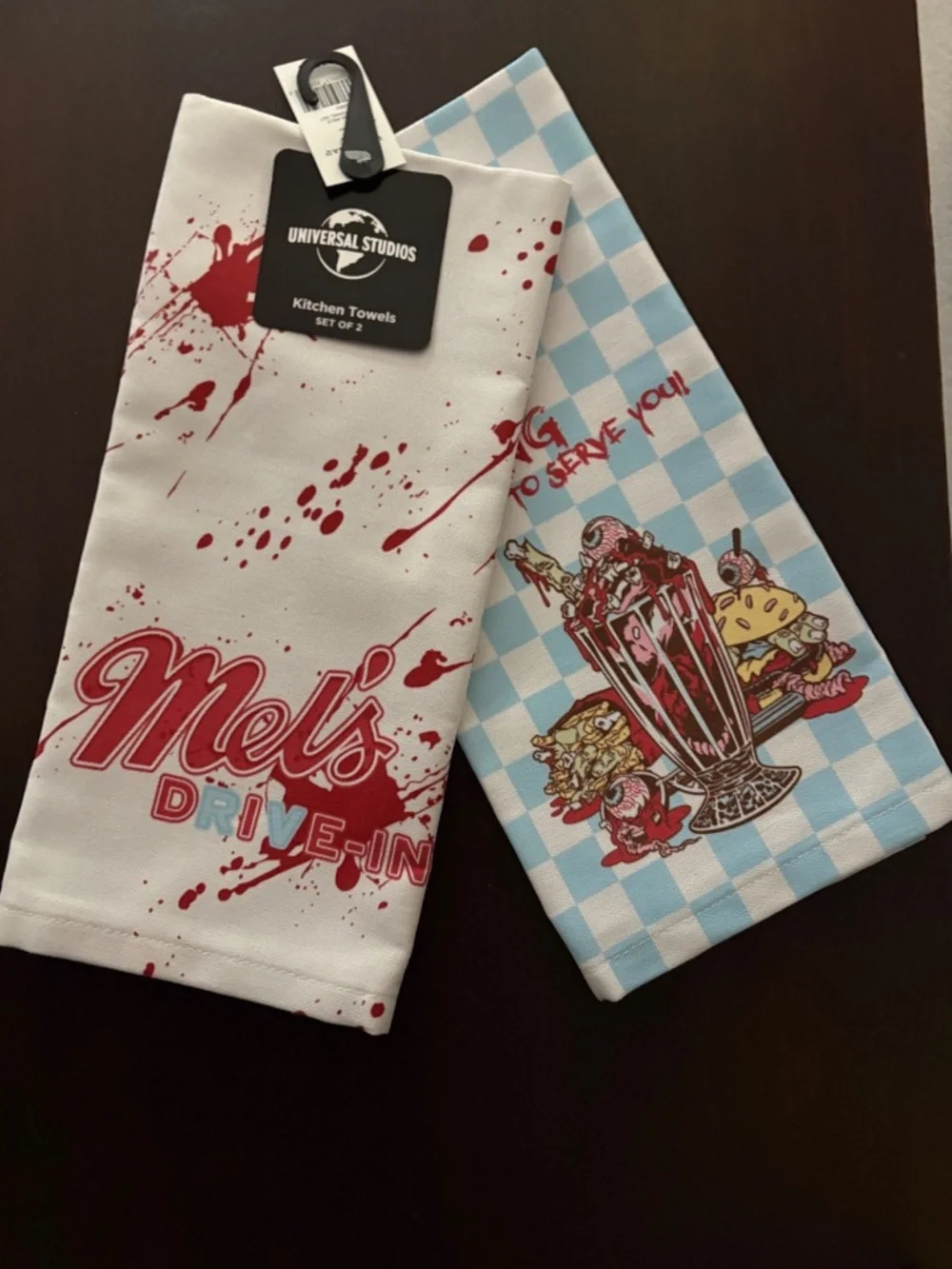 2025 Universal HHN Halloween Horror Nights Mel’s Die In Diner Kitchen Towel Set